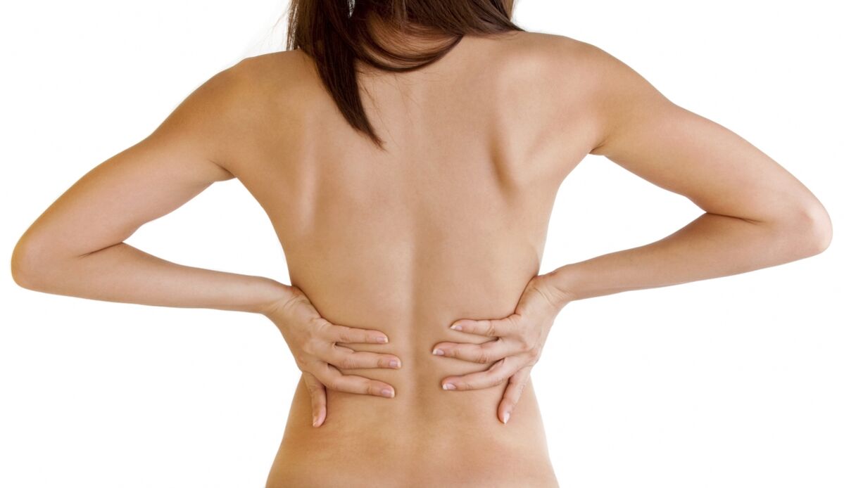 In the second stage of thoracic osteochondrosis, back pain appears